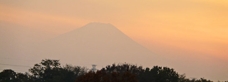 影絵のような富士山